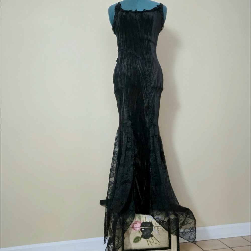 NWT Betsey Johnson x Dolls Kill Velvet Maxi Dress w Rosettes & Lace S Deadstock